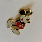 Vintage Mickey Mouse Pin - Walt Disney Productions, Ophalen of Verzenden, Overige figuren, Gebruikt, Beeldje of Figuurtje