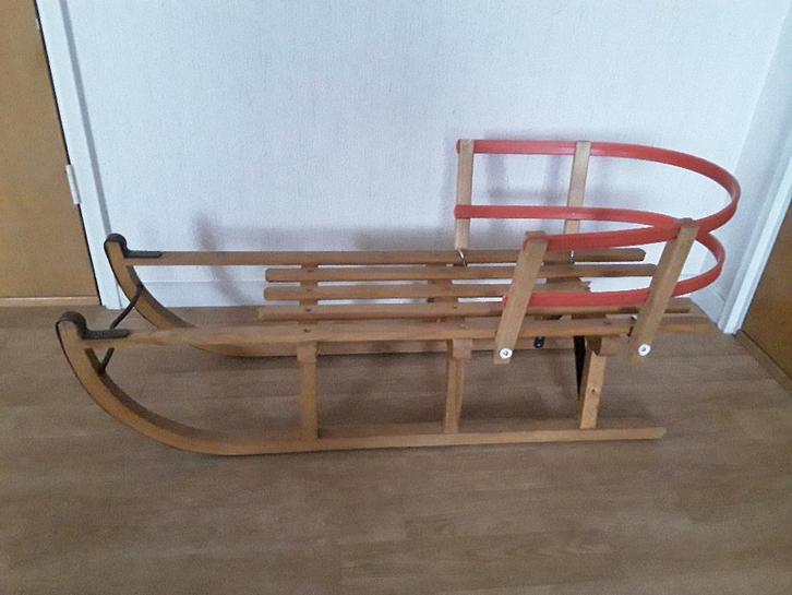 zware houten slee met rugleuning, Kinderen en Baby's, Speelgoed | Buiten | Sleeën, Gebruikt, Hout, Rugleuning, Ophalen