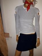 Prachtige shirt van karen millen maat M zgan, Maat 38/40 (M), Ophalen of Verzenden, Zo goed als nieuw, Overige kleuren