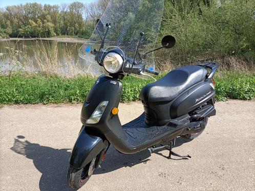 🌞Mooie Snorscooter SYM FIDDLE 2   Bouwjaar 2020 2e eigenaar, Fietsen en Brommers, Scooters | SYM, Zo goed als nieuw, Fiddle, Maximaal 25 km/u