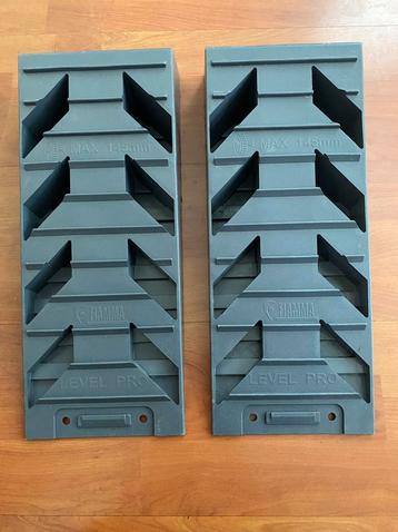 2 Levelers oprijplaten Fiamma Level Pro beschikbaar voor biedingen