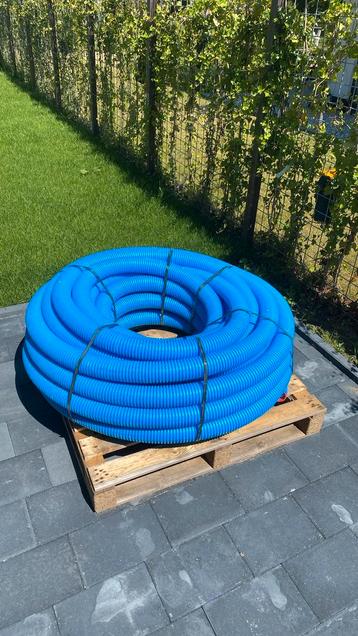 (Ventilatie,zwembadbuis)flexibel, kunststof, PE, beschikbaar voor biedingen