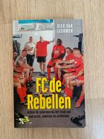 FC de Rebellen - Rick van Leeuwen, Ophalen of Verzenden, Gelezen, Balsport