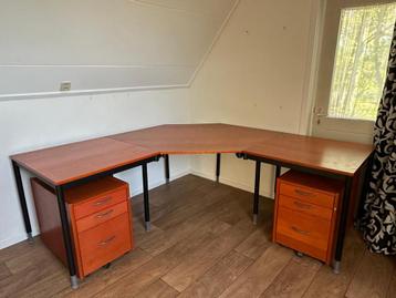 IKEA hoekbureau