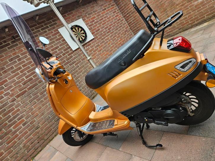 La souris vespelini 2019, Fietsen en Brommers, Scooters | Overige merken, Benzine, Ophalen