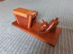 Art Deco Houten Doosje met Hondje, Ophalen of Verzenden