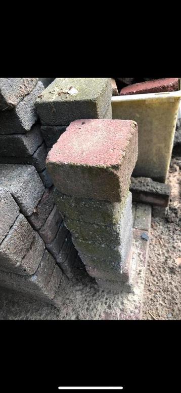 Trommelstenen GRATIS beschikbaar voor biedingen
