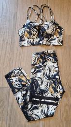 Stronger sportset top en legging maat M, Kleding | Dames, Sportkleding, Ophalen of Verzenden, Zo goed als nieuw, Maat 38/40 (M)