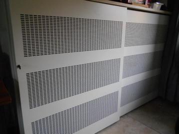 akoestische kasten beschikbaar voor biedingen