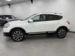 Nissan QASHQAI 1.6 Connect Edition / Panodak / Navigatie /, Voorwielaandrijving, 1225 kg, 4 cilinders, Met garantie (alle)