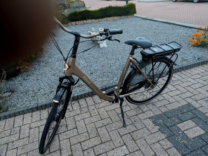 STELLA LIVORNO. Elektrische fiets. In zeer nette staat!, Fietsen en Brommers, Fietsen | Dames | Omafietsen, Gebruikt, 56 cm of meer