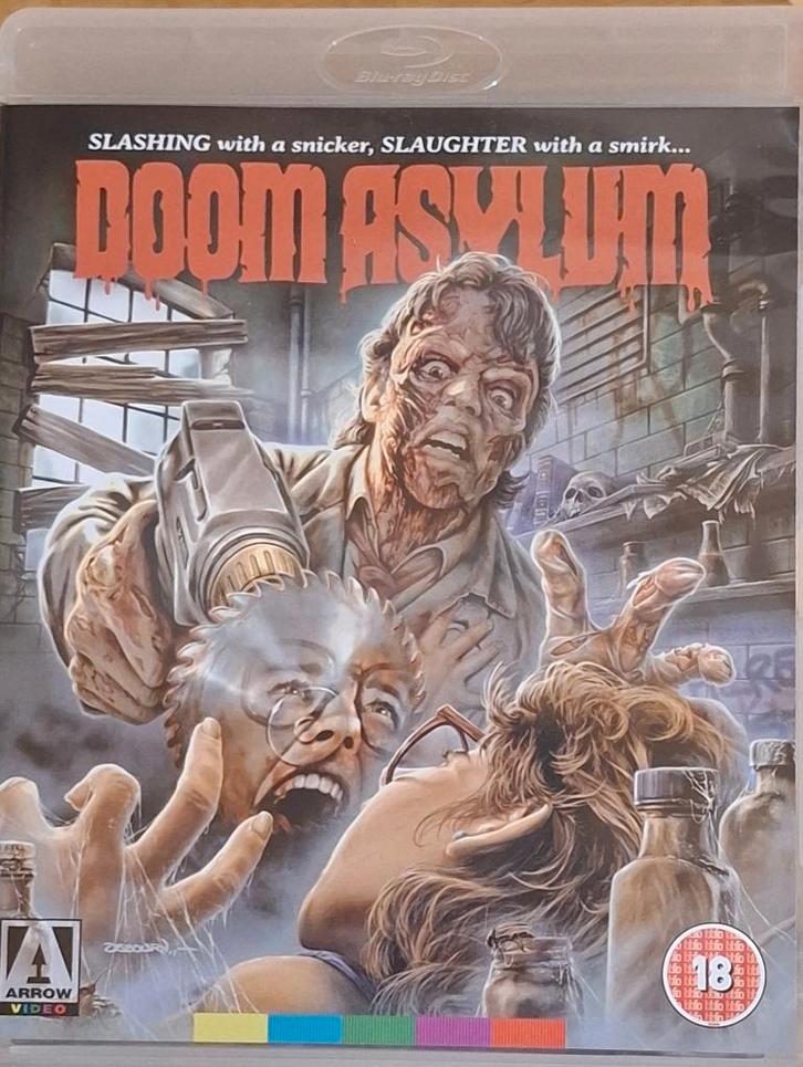 Doom Asylum - BD - Arrow Video #1771, Cd's en Dvd's, Blu-ray, Zo goed als nieuw, Horror, Ophalen of Verzenden