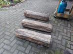 Oude meerpalen.  Waarschijnlijk eikenhout, Ophalen, Gebruikt, Palen, Hardhout