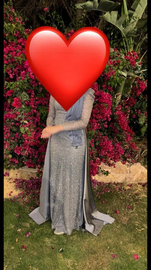 Feestjurk grijs/blauw maxi, Kleding | Dames, Jurken, Zo goed als nieuw, Maat 38/40 (M), Blauw, Onder de knie, Ophalen of Verzenden