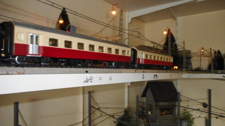 MARKLIN 4071 TEE tussenwagon voor 3071 treinstel ., Hobby en Vrije tijd, Modeltreinen | H0, Zo goed als nieuw, Wagon, Wisselstroom