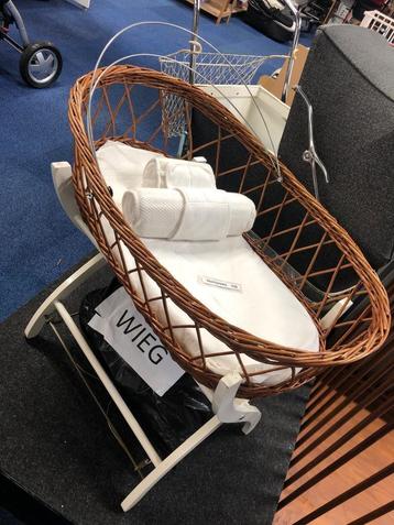 Mozeswieg rotan mp335 WD-028 beschikbaar voor biedingen
