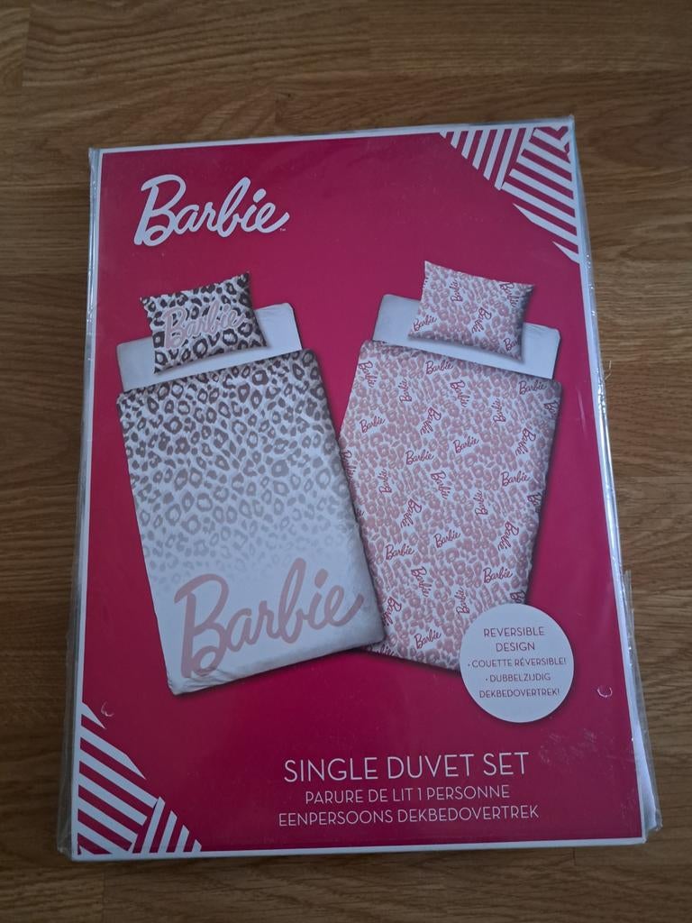 Barbie Dekbedovertrek 140x200 - Dubbelzijdig Design Nieuw, Ophalen of Verzenden, Nieuw, Roze, Dekbedovertrek