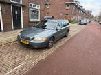 Volvo V70 2.4 170PK AUT 2004 Groen, Auto's, Volvo, Euro 5, Zwart, Stationwagon, Particulier