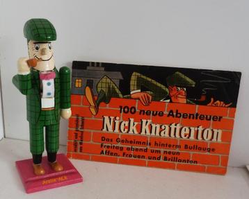 Nick Knatterton Notenkraker hout en stripboek  1959 Duits beschikbaar voor biedingen