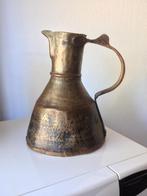 Antieke koperen of bronzen kan, Ophalen of Verzenden, Koper
