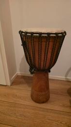 Handgemaakte Djembe Trommel - 50 cm hoog, Ophalen of Verzenden, Gebruikt, Trommel