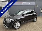 Volkswagen T-Cross 1e eigenaar 2025 16” LMV, Cruise, Stoel, Auto's, Volkswagen, Gebruikt, Parkeersensor, 116 pk, Zwart