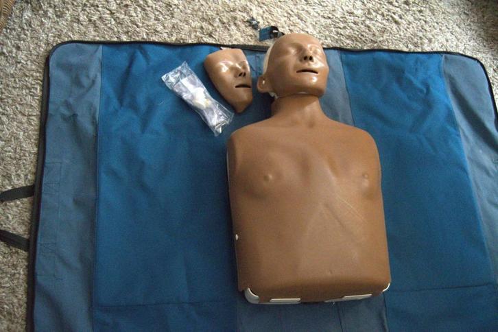 Laerdal Little Anne Reanimatiepop Donkere huid, Diversen, Verpleegmiddelen, Gebruikt, Ophalen