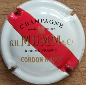 Champagnecapsule G.H. MUMM & Cie crème & rood nr.119 beschikbaar voor biedingen