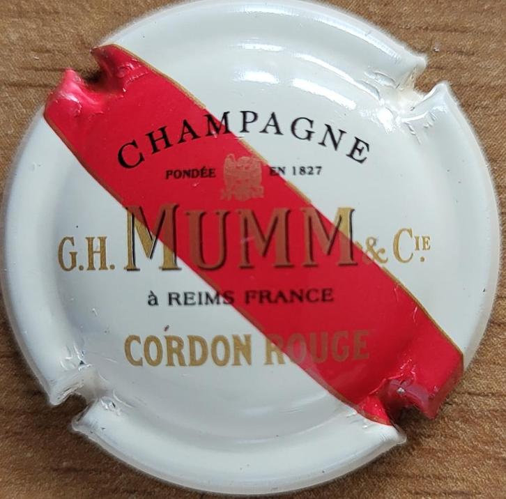Champagnecapsule G.H. MUMM & Cie crème & rood nr.119, Verzamelen, Wijnen, Nieuw, Champagne, Frankrijk, Ophalen of Verzenden