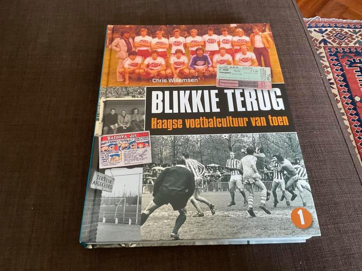 Chris Willemsen - Blikkie terug, Boeken, Sportboeken, Ophalen of Verzenden