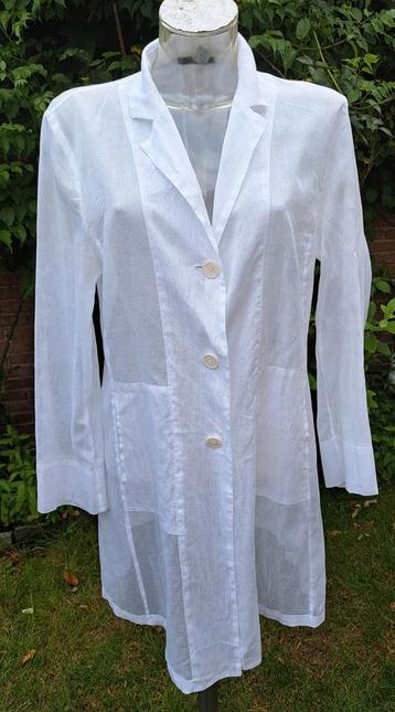 Oska colbert-blouse, wit beschikbaar voor biedingen