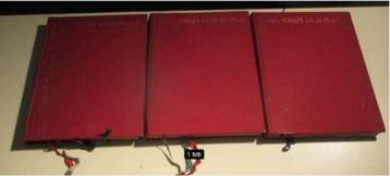 3 Delen - 'Missel Romain Latin - Francais' - hardcover 1965 beschikbaar voor biedingen