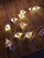 Snoer met lampjes ( 2 batterijenAA), Ophalen of Verzenden, Zo goed als nieuw