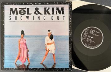 MEL & KIM - Showing out ( 12#; MINT ) beschikbaar voor biedingen