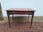 tafeltje hout antiek/brocante, Ophalen