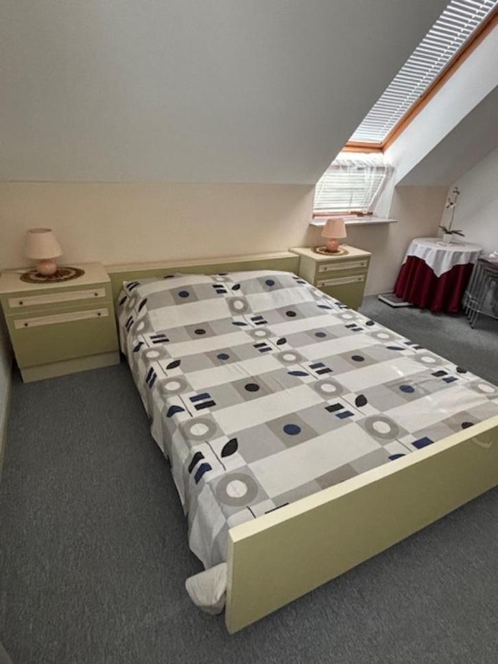 Vintage slaapkamerset 1971, Huis en Inrichting, Slaapkamer | Complete slaapkamers, Gebruikt, Twijfelaar, Ophalen