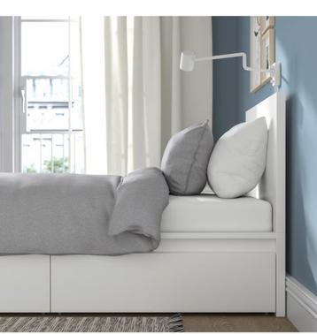 Ikea bedframe met 2 bedlades - afbeelding 2