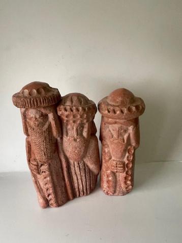 3 x vintage terracotta beeldje. Drie koningen.  beschikbaar voor biedingen