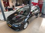 Kia Ceed Sportswagon 1.0 T-GDi MHEV DynamicPlusLineNL Auto,1, Auto's, Kia, Gebruikt, 1309 kg, Leder en Stof, Zwart