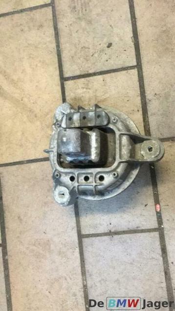 Motorsteunrubber rechts BMW 5 6 7 serie f model 22116780264 beschikbaar voor biedingen