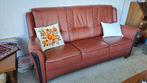 Vintage Bruine Leren Bank - Driepersoons, Huis en Inrichting, Banken | Bankstellen, Ophalen, Gebruikt, 150 tot 200 cm, Vintage