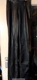 Zara nep leren broek pants zwart split M ZIE FOTOS VOOR MEER, Ophalen of Verzenden, Zo goed als nieuw, Zwart