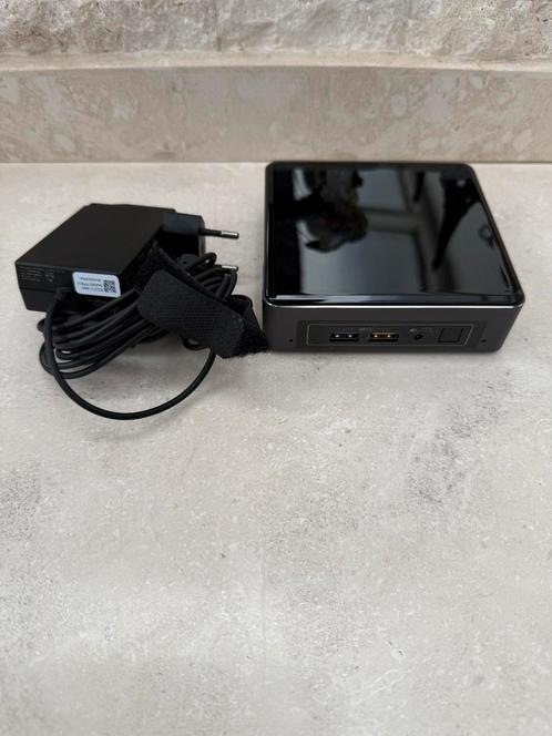 Intel nuc NUC7I5BNK Barebone, Computers en Software, Desktop Pc's, Zo goed als nieuw, Ophalen of Verzenden