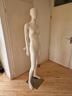 Paspop / mannequin van Hans Boodt, Ophalen