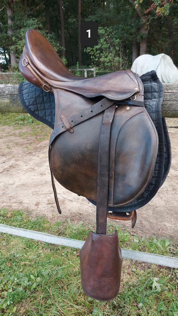 Meerdere zadels, Dieren en Toebehoren, Paarden en Pony's | Zadels, Gebruikt, Dressuur, Ophalen of Verzenden