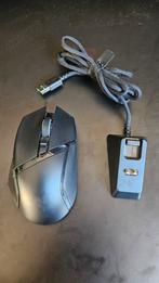 Razer Basilisk Ultimate RGB Draadloze Gaming Muis, Computers en Software, Rechtshandig, Muis, Gebruikt, Ophalen of Verzenden
