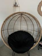 Rotan Ei Stoel met Kussen, Huis en Inrichting, Fauteuils, Ophalen, Zo goed als nieuw, Riet of Rotan, 75 tot 100 cm