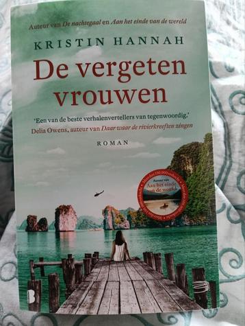 Kristin Hannah - De vergeten vrouwen beschikbaar voor biedingen