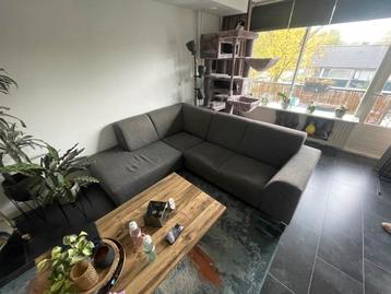 Gebruikte maar nog mooie bank gratis op te halen.