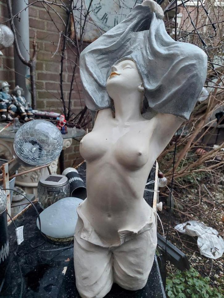Beeld sexy vrouw, Tuin en Terras, Tuinbeelden, Kunststof, Ophalen